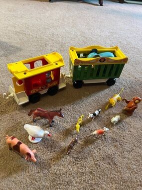 Fisher-Price Yellow & Red Farm Train with Green Car and Animal Figures